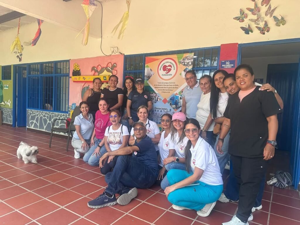 Que bendición poder contar con este hermoso equipo de la fundación…